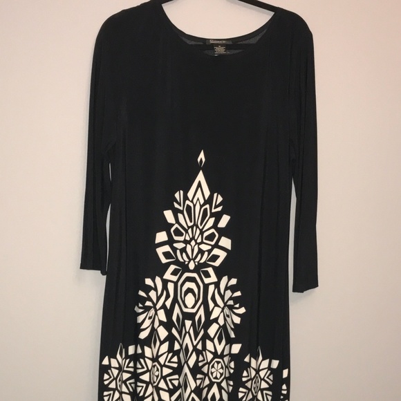 Glamour Dresses & Skirts - GLAMOUR NWT - Black with White Design Dress SZ 16